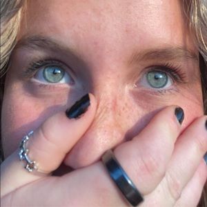 Meet your Posher, Addi